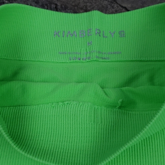 Nylon Ribbed Seamless Racerback Tank & Bike Shorts - Picture 2 of 4